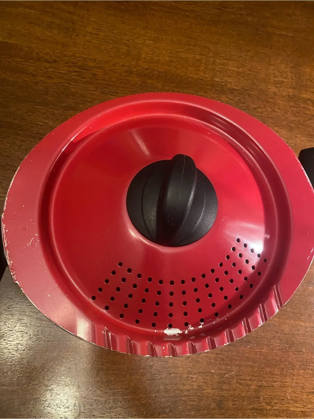 Bialetti Essentials 5.5 Qt Non-Stick Saucepan pot Red/Black Strainer Lid Handles